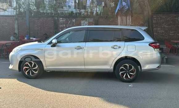কিনুন ব্যবহৃত Toyota গাড়ী কিনুন ব্যবহৃত Toyota গাড়ী