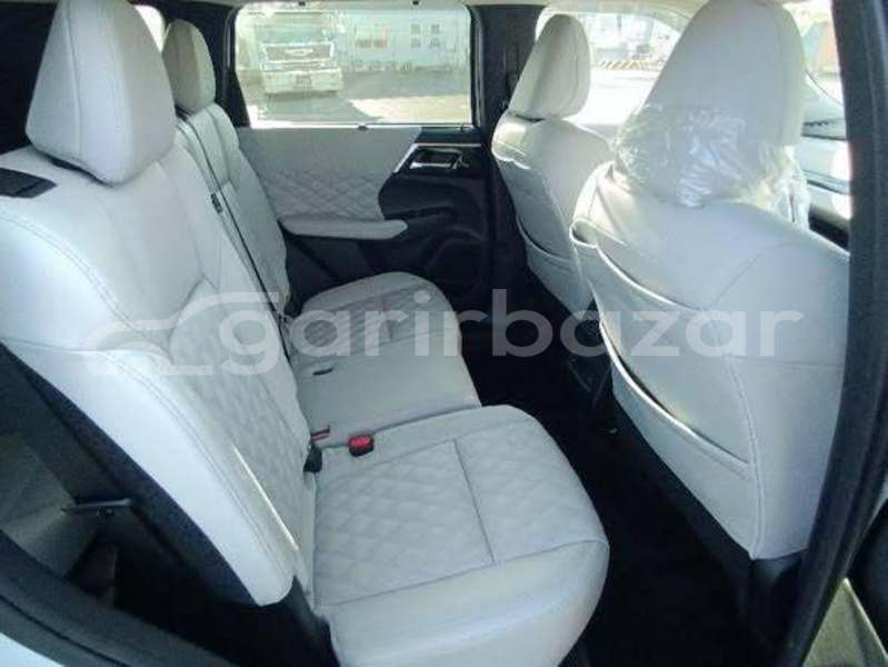 Big with watermark mitsubishi outlandar dhaka dhaka 84268