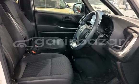Buy Used Toyota Car Buy Used Toyota Car