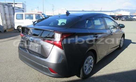 কিনুন ব্যবহৃত Toyota গাড়ী কিনুন ব্যবহৃত Toyota গাড়ী