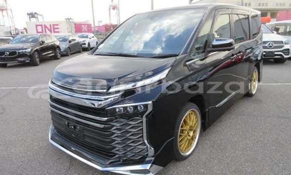 কিনুন ব্যবহৃত Toyota গাড়ী কিনুন ব্যবহৃত Toyota গাড়ী