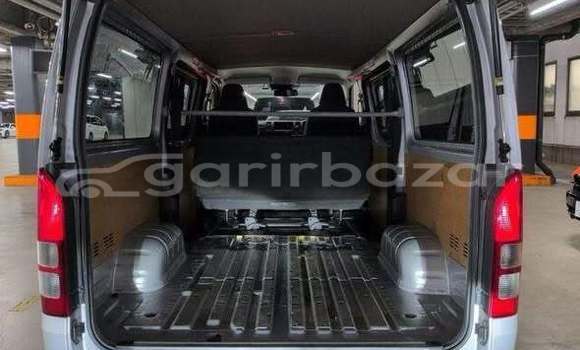 কিনুন ব্যবহৃত Toyota গাড়ী কিনুন ব্যবহৃত Toyota গাড়ী