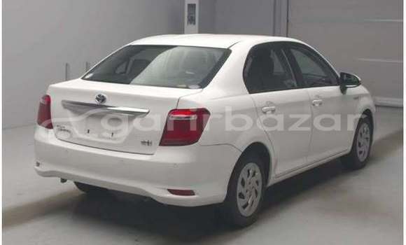 কিনুন ব্যবহৃত Toyota গাড়ী কিনুন ব্যবহৃত Toyota গাড়ী