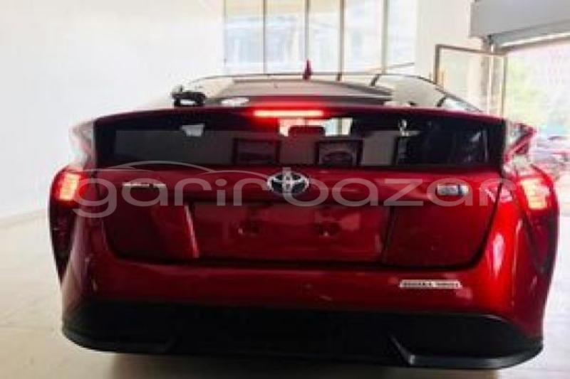 Big with watermark toyota prius 10729