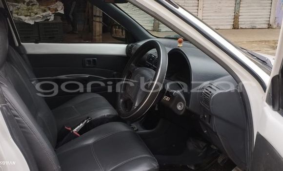 কেনা ব্যবহৃত Toyota Starlet White গাড়ী মধ্যে বাজিতপুর মধ্যে Kishorganj কেনা ব্যবহৃত Toyota Starlet White গাড়ী মধ্যে বাজিতপুর মধ্যে Kishorganj