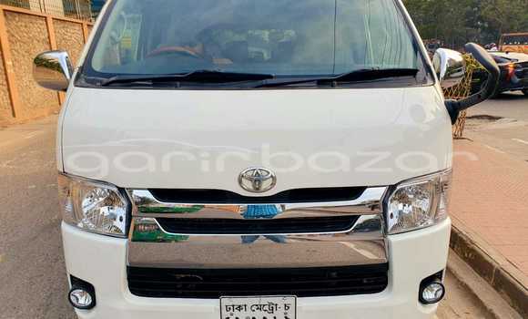 Buy Used 2011 Toyota Hiace gl in Dhaka, Dhaka Buy Used 2011 Toyota Hiace gl in Dhaka, Dhaka