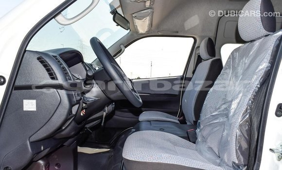 Buy Import 2018 Toyota Hiace in Import - Dubai, Bandarban Buy Import 2018 Toyota Hiace in Import - Dubai, Bandarban