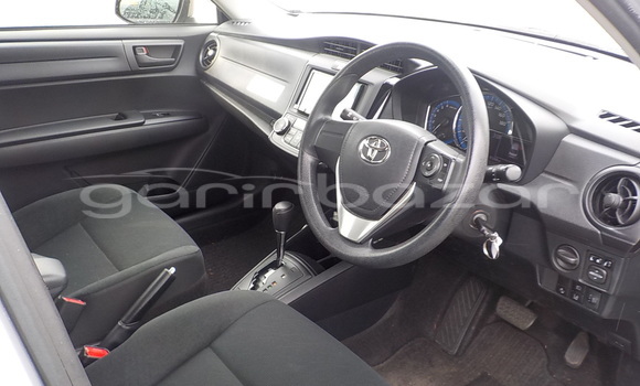 Buy Import 2018 Toyota Axio in Dhaka, Dhaka Buy Import 2018 Toyota Axio in Dhaka, Dhaka