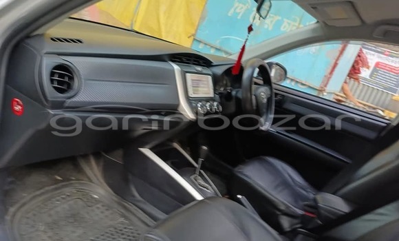 Buy Used 2020 Toyota Axio fielder in Bagerhat, Khulna Buy Used 2020 Toyota Axio fielder in Bagerhat, Khulna
