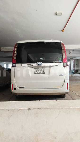 Big with watermark toyota noah dhaka dhaka 11013