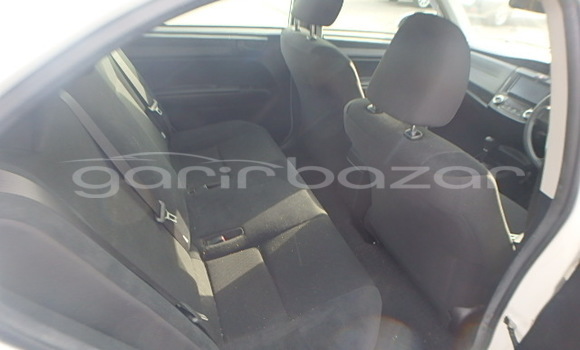 কেনা নতুন Toyota Axio Hybrid White গাড়ী মধ্যে ঢাকা মধ্যে Dhaka কেনা নতুন Toyota Axio Hybrid White গাড়ী মধ্যে ঢাকা মধ্যে Dhaka