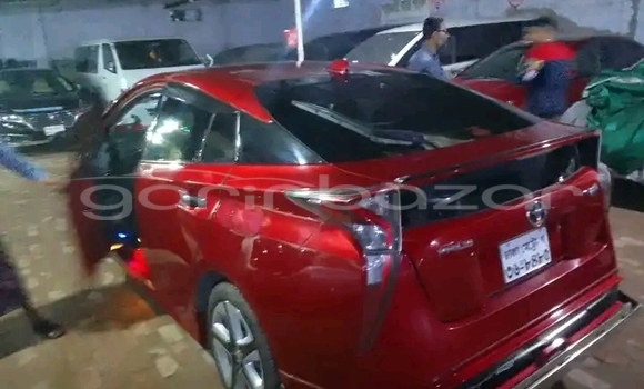 Buy Used 2017 Toyota Prius 1.8 Hybrid Plus in Dhaka, Dhaka Buy Used 2017 Toyota Prius 1.8 Hybrid Plus in Dhaka, Dhaka