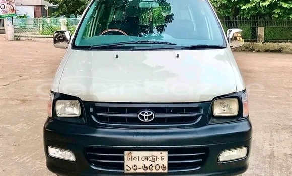 কেনা ব্যবহৃত Toyota Noah White গাড়ী মধ্যে বান্দরবান মধ্যে Bandarban কেনা ব্যবহৃত Toyota Noah White গাড়ী মধ্যে বান্দরবান মধ্যে Bandarban