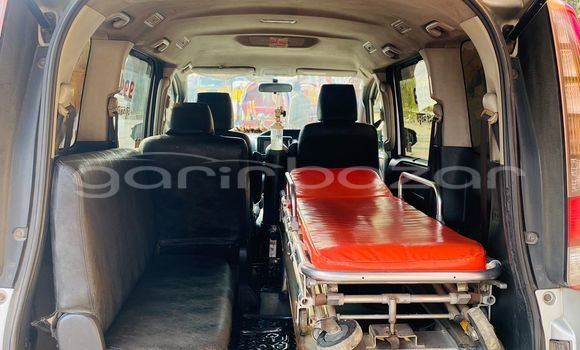 কেনা ব্যবহৃত Toyota Noah Silver গাড়ী মধ্যে মাদারীপুর মধ্যে Madaripur কেনা ব্যবহৃত Toyota Noah Silver গাড়ী মধ্যে মাদারীপুর মধ্যে Madaripur