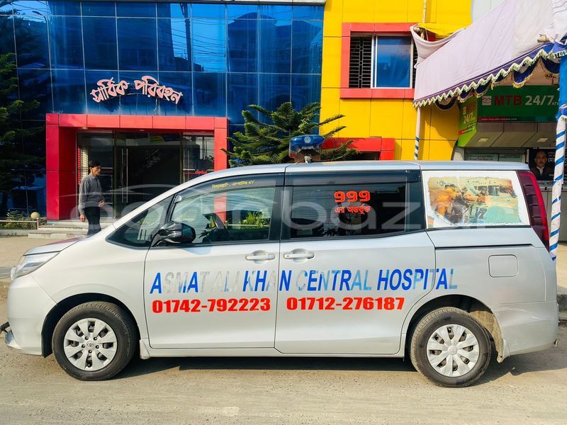 Big with watermark toyota noah madaripur madaripur 11075