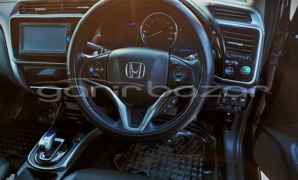 কেনা ব্যবহৃত Honda Grace Mica blue গাড়ী মধ্যে ঢাকা মধ্যে Dhaka কেনা ব্যবহৃত Honda Grace Mica blue গাড়ী মধ্যে ঢাকা মধ্যে Dhaka