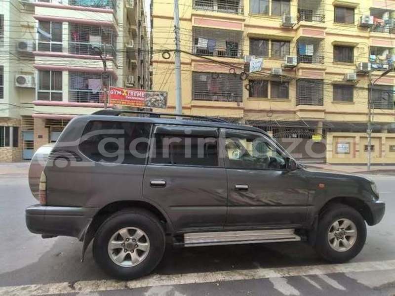 Big with watermark toyota land cruiser prado dhaka dhaka 86111