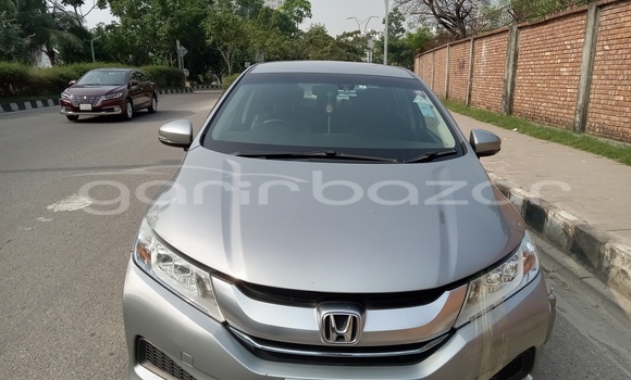 কেনা ব্যবহৃত Honda Grace Grey গাড়ী মধ্যে ঢাকা মধ্যে Dhaka কেনা ব্যবহৃত Honda Grace Grey গাড়ী মধ্যে ঢাকা মধ্যে Dhaka