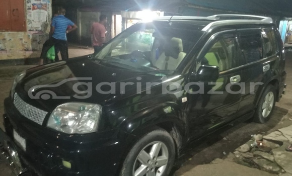 কিনুন ব্যবহৃত Nissan গাড়ী কিনুন ব্যবহৃত Nissan গাড়ী