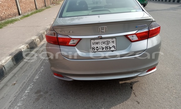 কেনা ব্যবহৃত Honda Grace Grey গাড়ী মধ্যে ঢাকা মধ্যে Dhaka কেনা ব্যবহৃত Honda Grace Grey গাড়ী মধ্যে ঢাকা মধ্যে Dhaka
