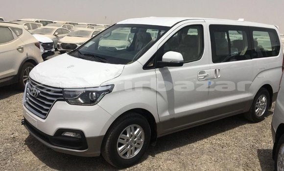 Buy Import 2019 Hyundai Chorus in Import - Dubai, Bandarban Buy Import 2019 Hyundai Chorus in Import - Dubai, Bandarban