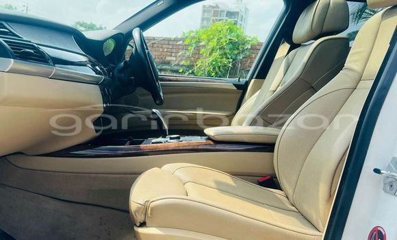 কেনা ব্যবহৃত BMW X5 White গাড়ী মধ্যে বাগেরহাট মধ্যে Khulna কেনা ব্যবহৃত BMW X5 White গাড়ী মধ্যে বাগেরহাট মধ্যে Khulna