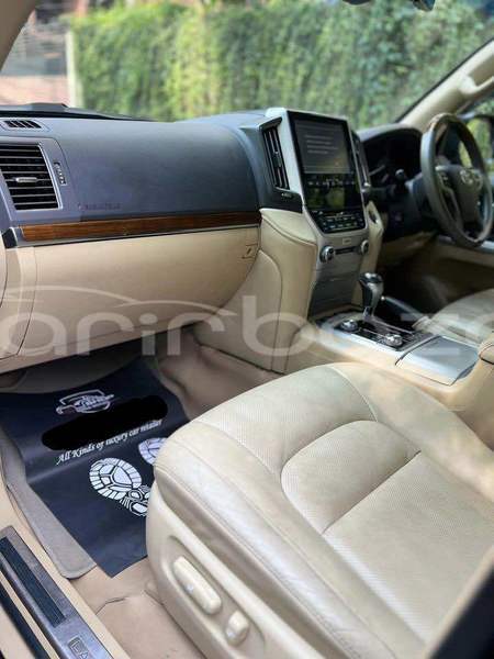 Big with watermark toyota land cruiser dhaka dhaka 11175