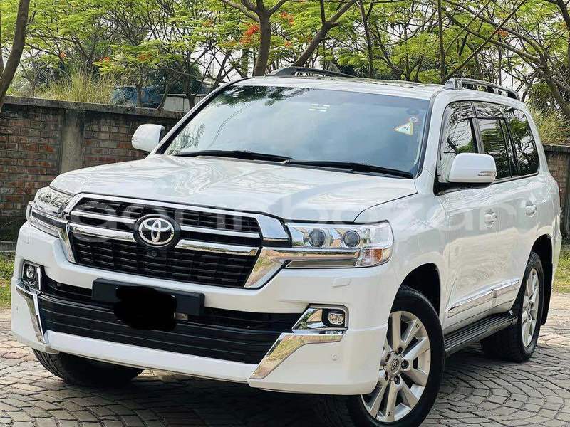 Big with watermark toyota land cruiser dhaka dhaka 11177