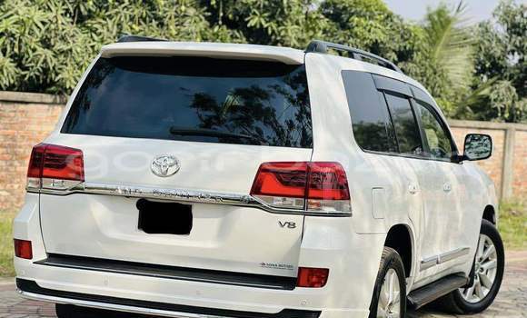 কেনা ব্যবহৃত Toyota Land Cruiser White গাড়ী মধ্যে ঢাকা মধ্যে Dhaka কেনা ব্যবহৃত Toyota Land Cruiser White গাড়ী মধ্যে ঢাকা মধ্যে Dhaka