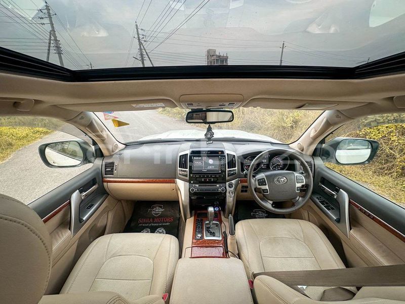 Big with watermark toyota land cruiser dhaka dhaka 11177