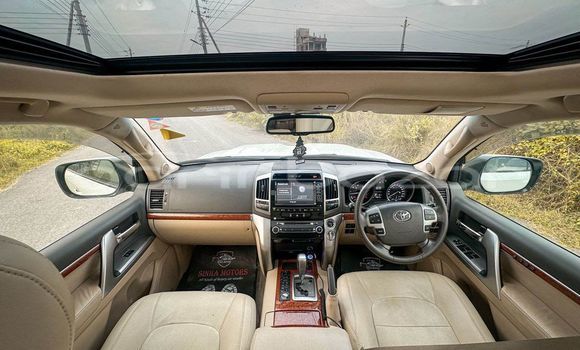 কেনা ব্যবহৃত Toyota Land Cruiser White গাড়ী মধ্যে ঢাকা মধ্যে Dhaka কেনা ব্যবহৃত Toyota Land Cruiser White গাড়ী মধ্যে ঢাকা মধ্যে Dhaka
