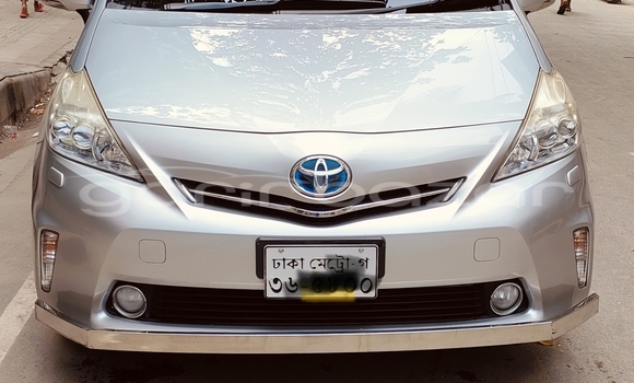 কেনা ব্যবহৃত Toyota Prius alpha Silver গাড়ী মধ্যে ঢাকা মধ্যে Dhaka কেনা ব্যবহৃত Toyota Prius alpha Silver গাড়ী মধ্যে ঢাকা মধ্যে Dhaka