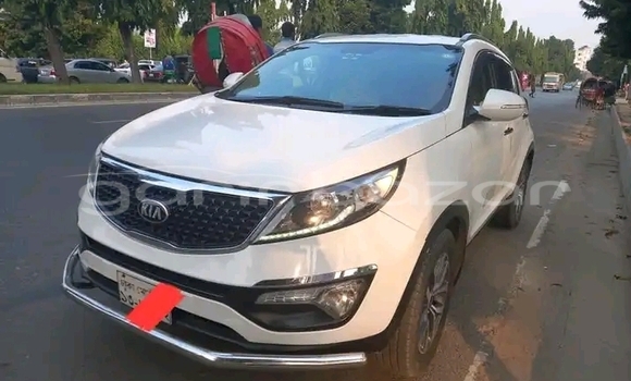 কেনা ব্যবহৃত Mercedes-Benz Sportage White গাড়ী মধ্যে ঢাকা মধ্যে Dhaka কেনা ব্যবহৃত Mercedes-Benz Sportage White গাড়ী মধ্যে ঢাকা মধ্যে Dhaka