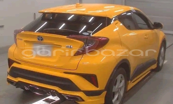 Buy Used 2018 Toyota C-hr in Dhaka, Dhaka Buy Used 2018 Toyota C-hr in Dhaka, Dhaka