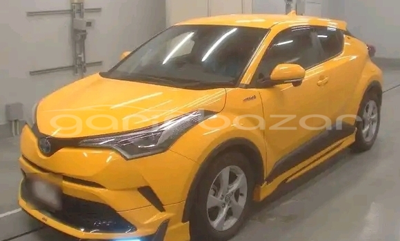 Buy Used 2018 Toyota C-hr in Dhaka, Dhaka Buy Used 2018 Toyota C-hr in Dhaka, Dhaka