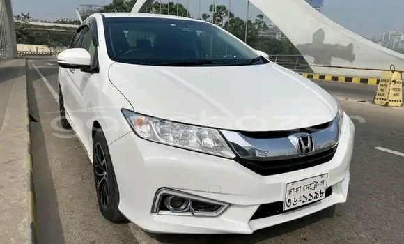 কেনা ব্যবহৃত Honda Grace White গাড়ী মধ্যে ঢাকা মধ্যে Dhaka কেনা ব্যবহৃত Honda Grace White গাড়ী মধ্যে ঢাকা মধ্যে Dhaka