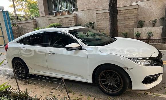 Buy Used 2018 Honda Civic in Dhaka, Dhaka Buy Used 2018 Honda Civic in Dhaka, Dhaka