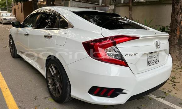 Buy Used 2018 Honda Civic in Dhaka, Dhaka Buy Used 2018 Honda Civic in Dhaka, Dhaka