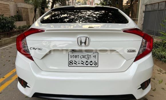 Buy Used 2018 Honda Civic in Dhaka, Dhaka Buy Used 2018 Honda Civic in Dhaka, Dhaka