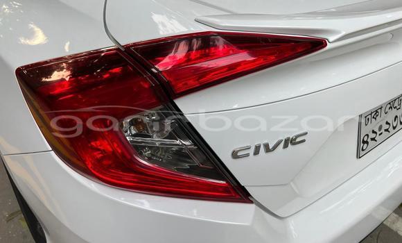 Buy Used 2018 Honda Civic in Dhaka, Dhaka Buy Used 2018 Honda Civic in Dhaka, Dhaka