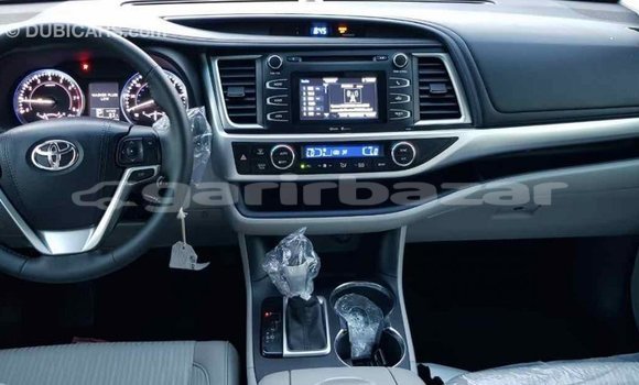 Buy Import 2015 Toyota Highlander in Import - Dubai, Bandarban Buy Import 2015 Toyota Highlander in Import - Dubai, Bandarban