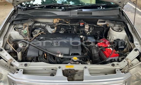 Buy Used 2011 Toyota Succeed in Dhaka, Dhaka Buy Used 2011 Toyota Succeed in Dhaka, Dhaka