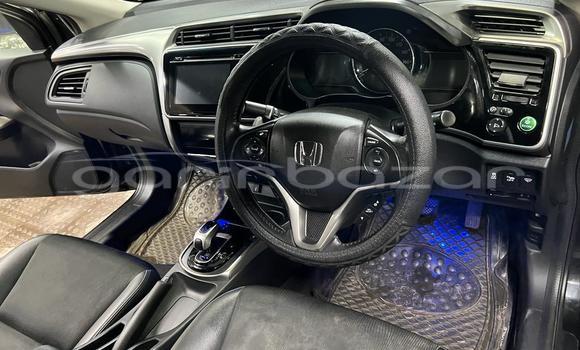 Buy Used 2014 Honda Grace in Dhaka, Dhaka Buy Used 2014 Honda Grace in Dhaka, Dhaka