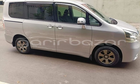 Buy Used 2021 Toyota Voxy in Badarganj, Rangpur Buy Used 2021 Toyota Voxy in Badarganj, Rangpur