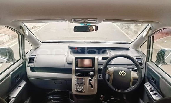 Buy Used 2021 Toyota Voxy in Badarganj, Rangpur Buy Used 2021 Toyota Voxy in Badarganj, Rangpur