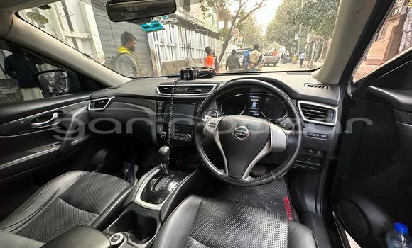 Buy Used 2017 Nissan X-Trail in Dhaka, Dhaka Buy Used 2017 Nissan X-Trail in Dhaka, Dhaka