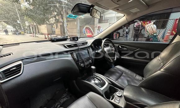 Buy Used 2017 Nissan X-Trail in Dhaka, Dhaka Buy Used 2017 Nissan X-Trail in Dhaka, Dhaka