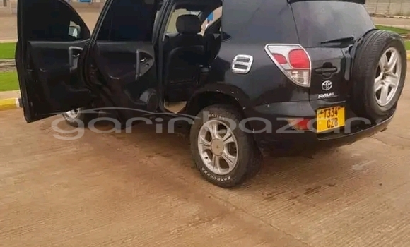 Buy Used Toyota Aqua in Bhola, Bhola Buy Used Toyota Aqua in Bhola, Bhola