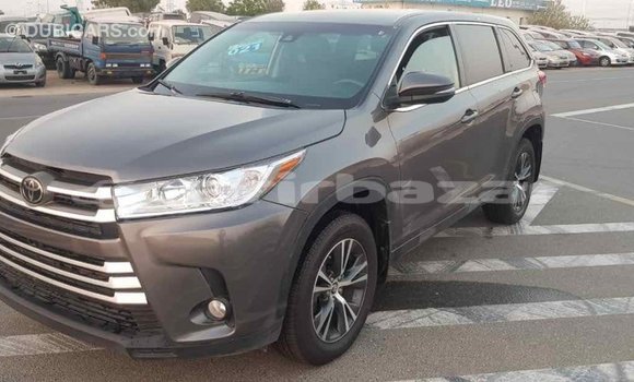 Buy Import 2018 Toyota Highlander in Import - Dubai, Bandarban Buy Import 2018 Toyota Highlander in Import - Dubai, Bandarban