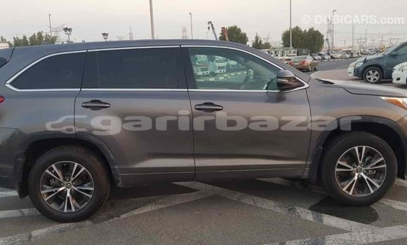 Buy Import 2018 Toyota Highlander in Import - Dubai, Bandarban Buy Import 2018 Toyota Highlander in Import - Dubai, Bandarban